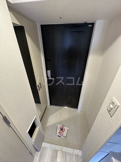 ����8