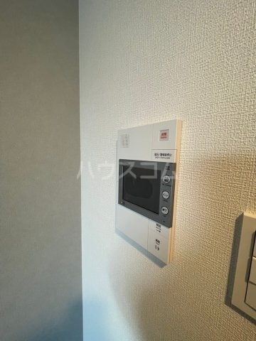 ����8