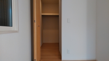 ����11