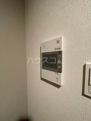����8