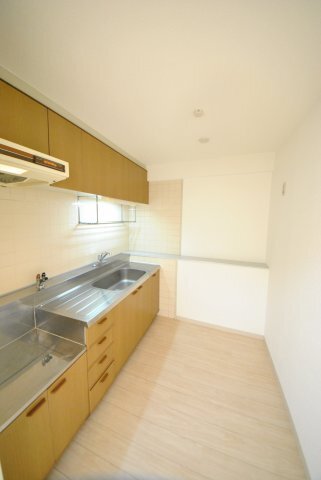 ����2