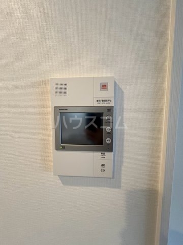����11