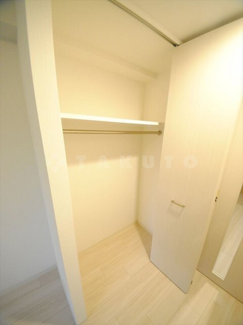 ����6