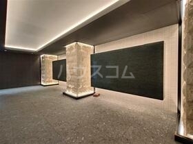 ����11