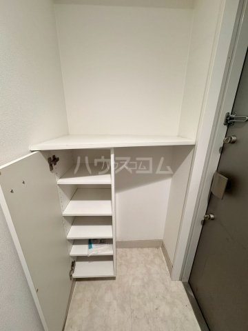����7