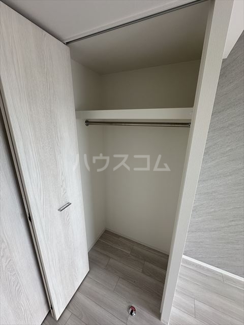 ����7