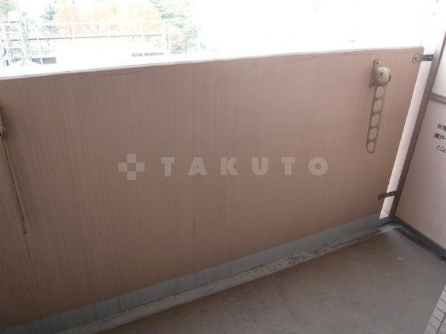 ����11