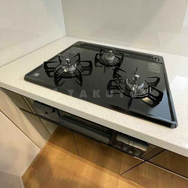 ����14