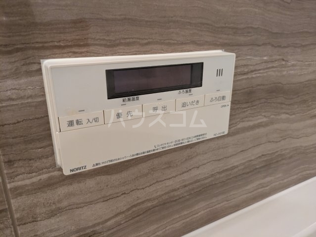 ����22