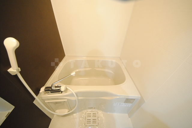 ����14