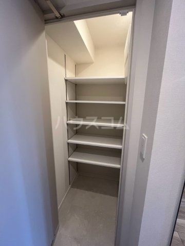 ����19