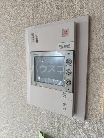 ����10