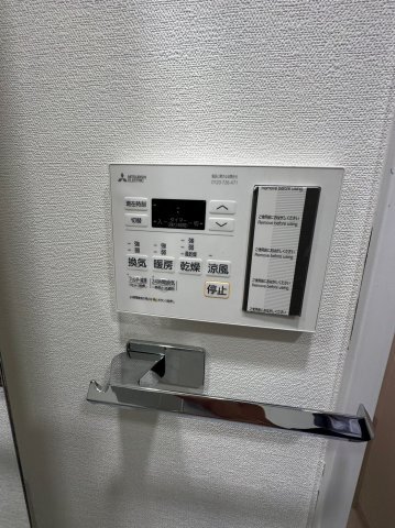 ����8