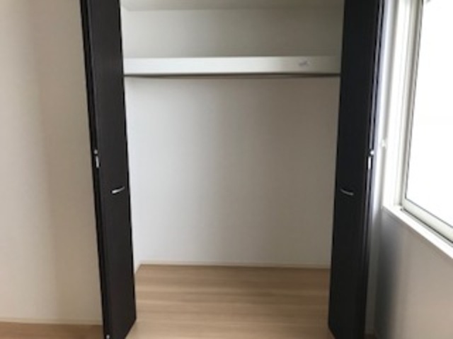 ����7