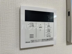 ����13