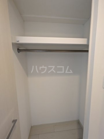 ����10