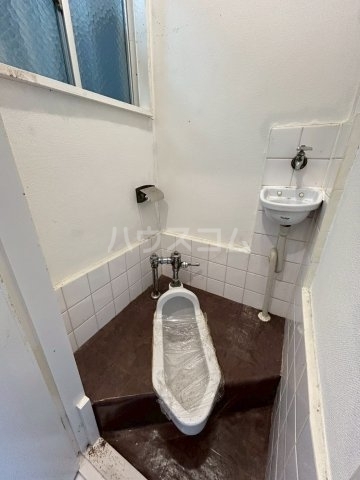 ����5
