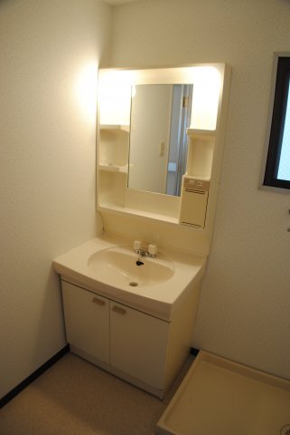 ����5