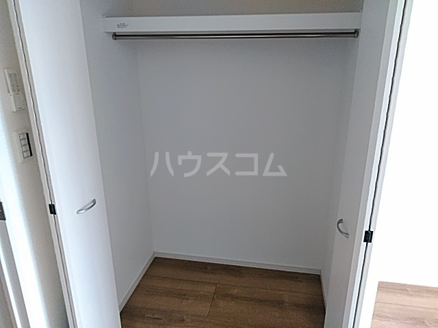 ����6
