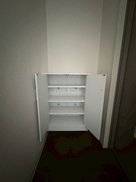 ����19