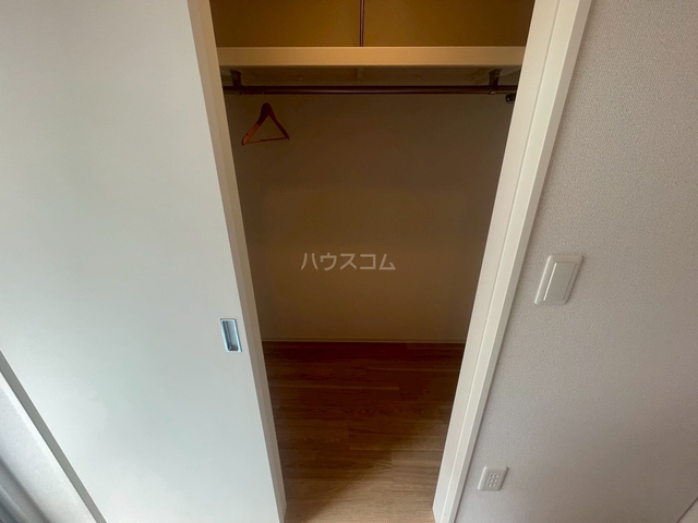 ����7