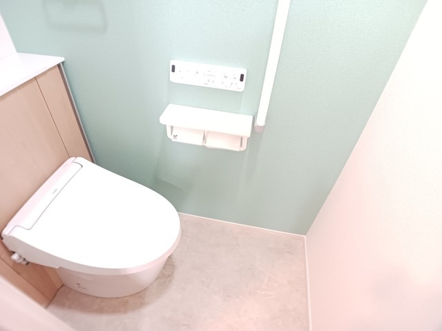 ����5