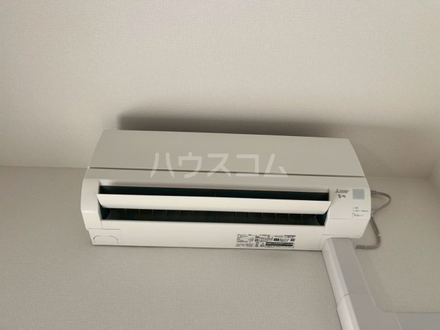 ����10