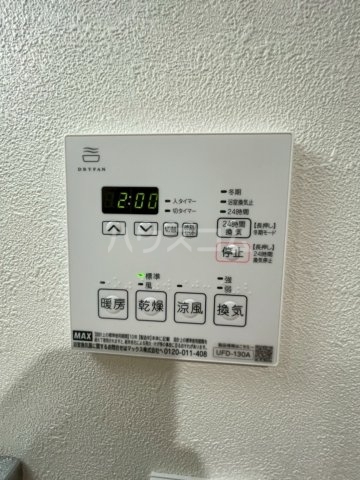 ����13