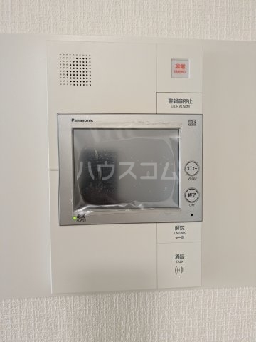 ����20