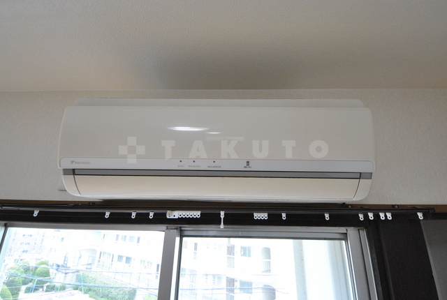 ����13
