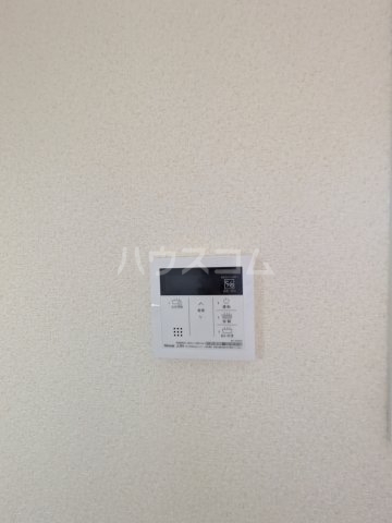 ����14