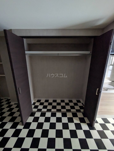 ����7