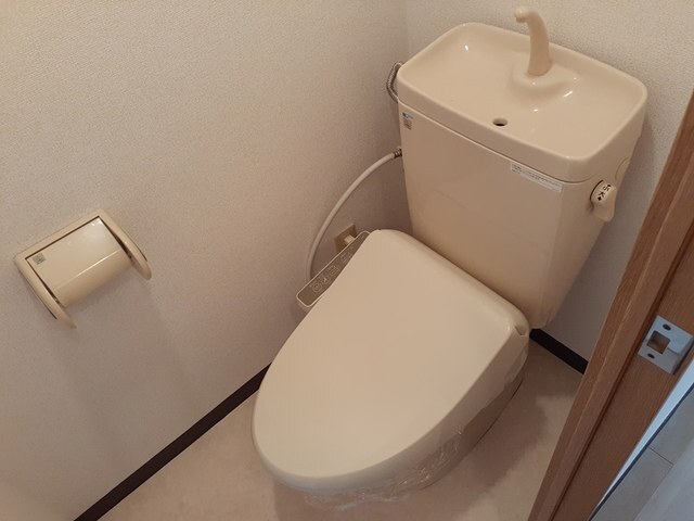 ����5