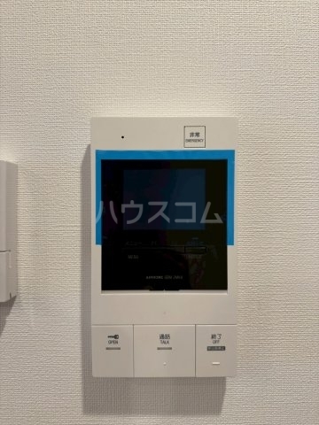 ����11