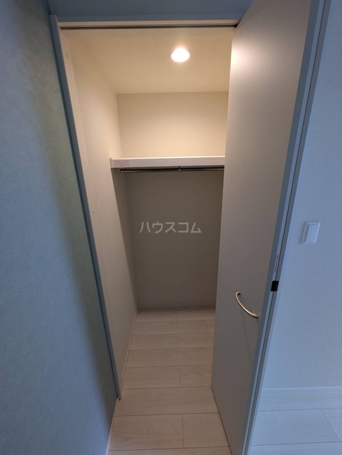 ����7