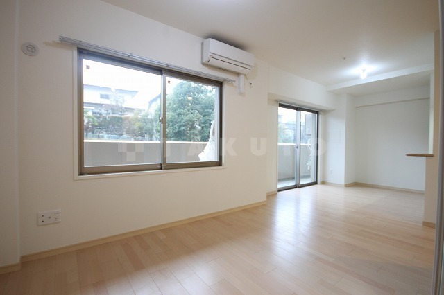 ����6
