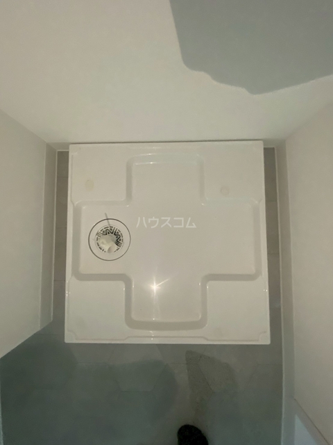 ����14
