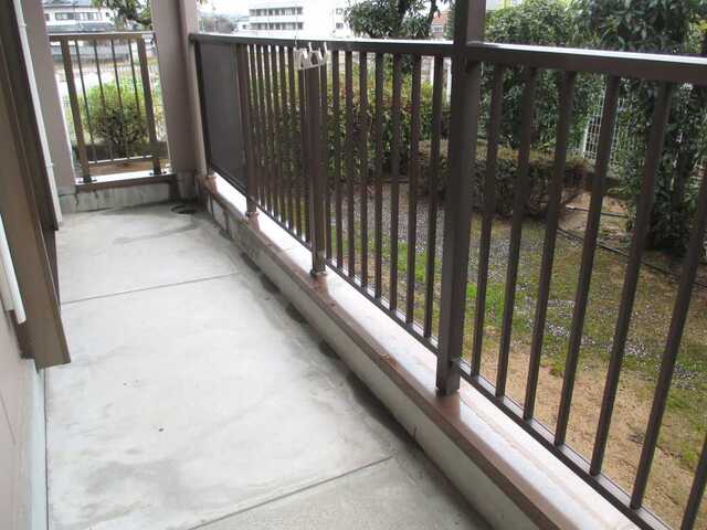 ����10