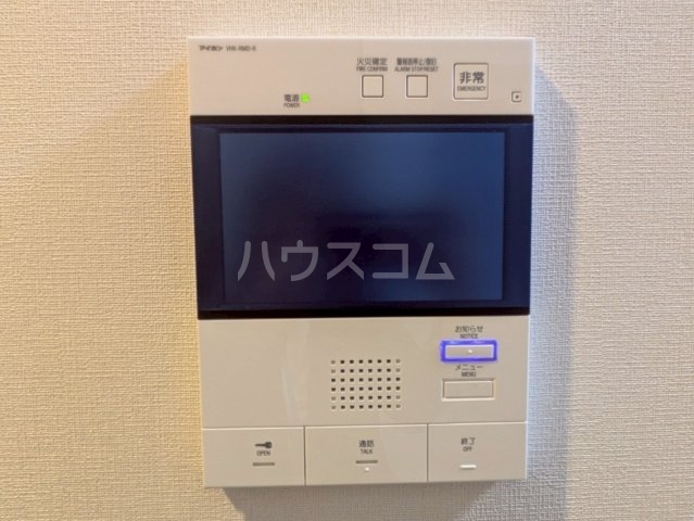 ����10