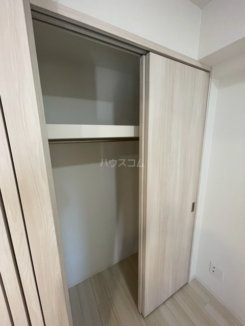 ����7