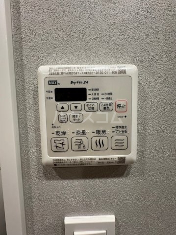 ����11