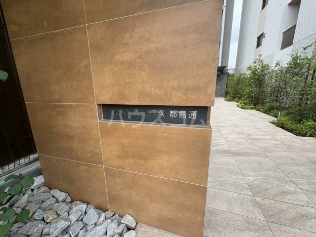 ����13