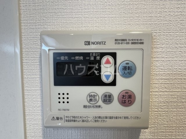 ����11