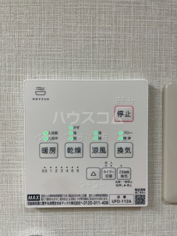 ����10
