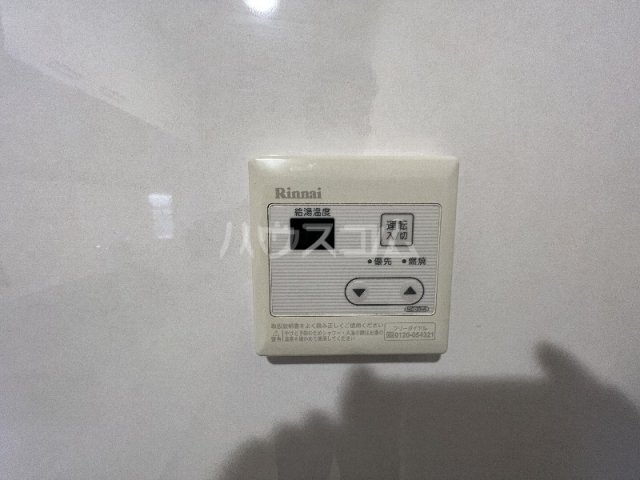 ����7