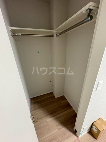 ����7