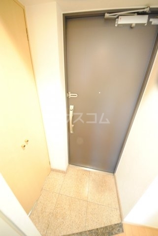 ����7