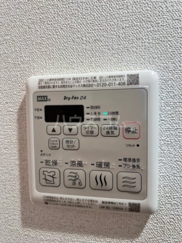 ����11