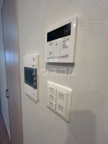 ����14