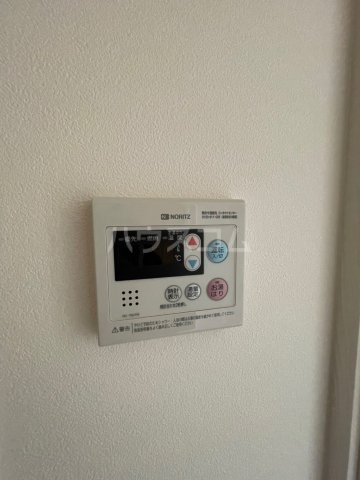����14